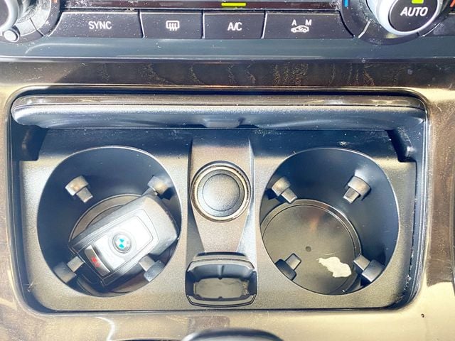 2014 BMW 5 Series 535i xDrive - 22797968 - 34