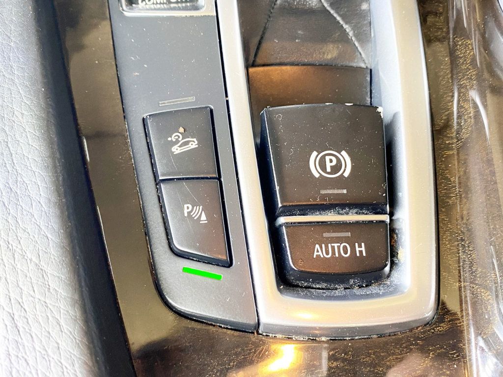 2014 BMW 5 Series 535i xDrive - 22797968 - 36