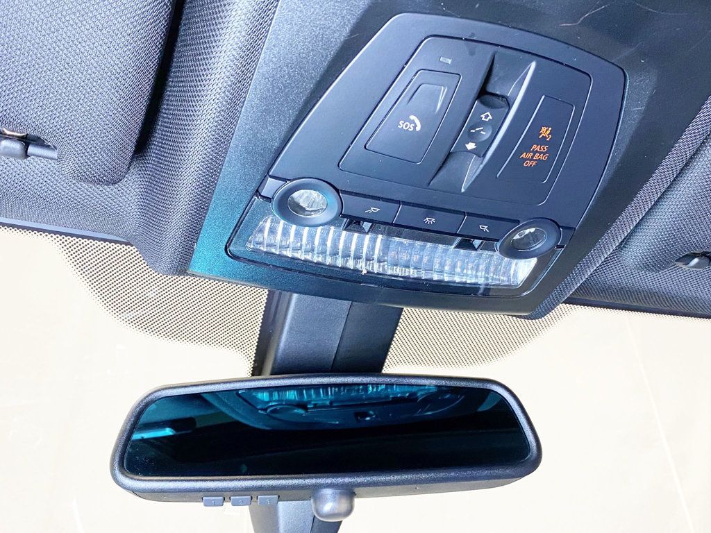 2014 BMW 5 Series 535i xDrive - 22797968 - 38