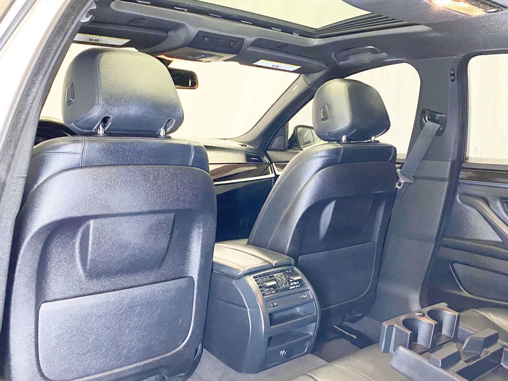 2014 BMW 5 Series 535i xDrive - 22797968 - 52