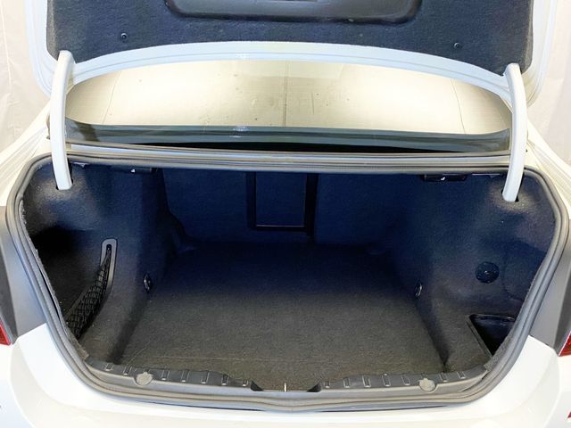 2014 BMW 5 Series 535i xDrive - 22797968 - 56