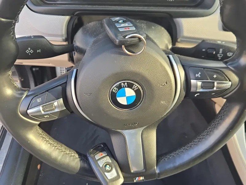 2014 BMW 5 Series 535i xDrive - 23005381 - 10