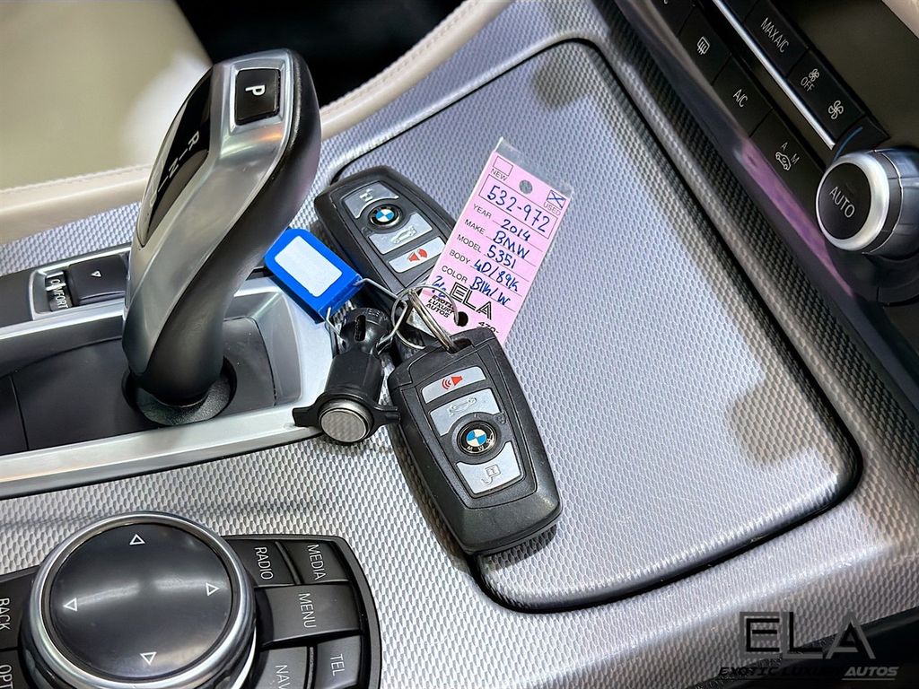 2014 BMW 5 Series 535i xDrive - 23005381 - 35