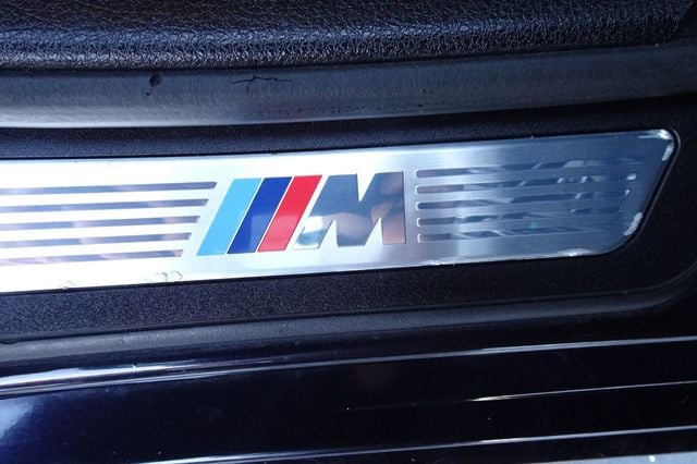 2014 BMW 5 Series 535i xDrive - 22351266 - 11