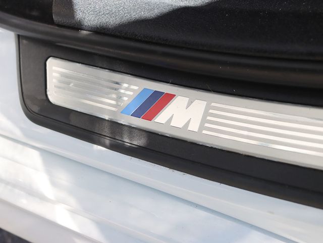 2014 BMW 5 Series 535i xDrive Premium M// Sport Pkg - 23027446 - 10