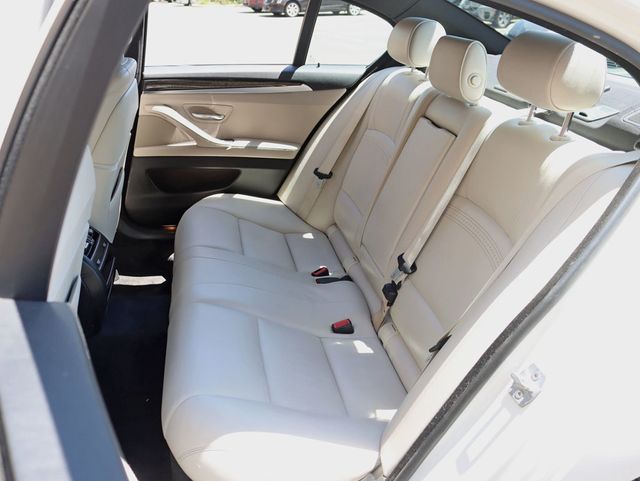 2014 BMW 5 Series 535i xDrive Premium M// Sport Pkg - 23027446 - 24
