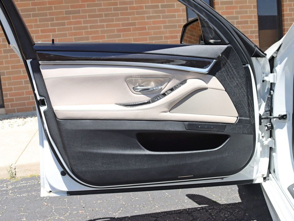 2014 BMW 5 Series 535i xDrive Premium M// Sport Pkg - 23027446 - 28