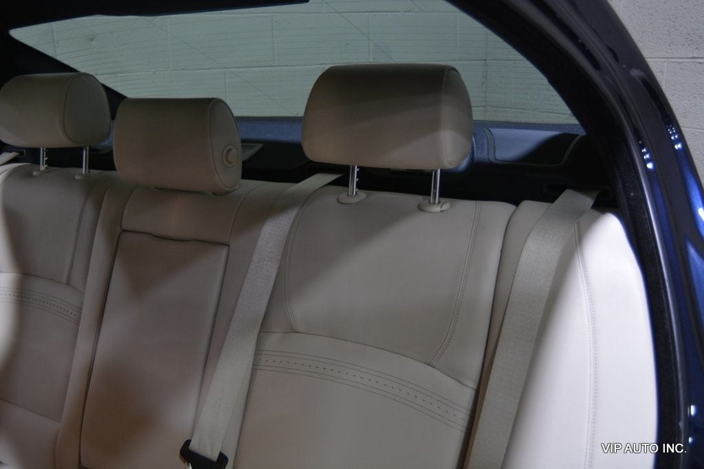 2014 BMW 5 Series 550i xDrive - 22811546 - 18