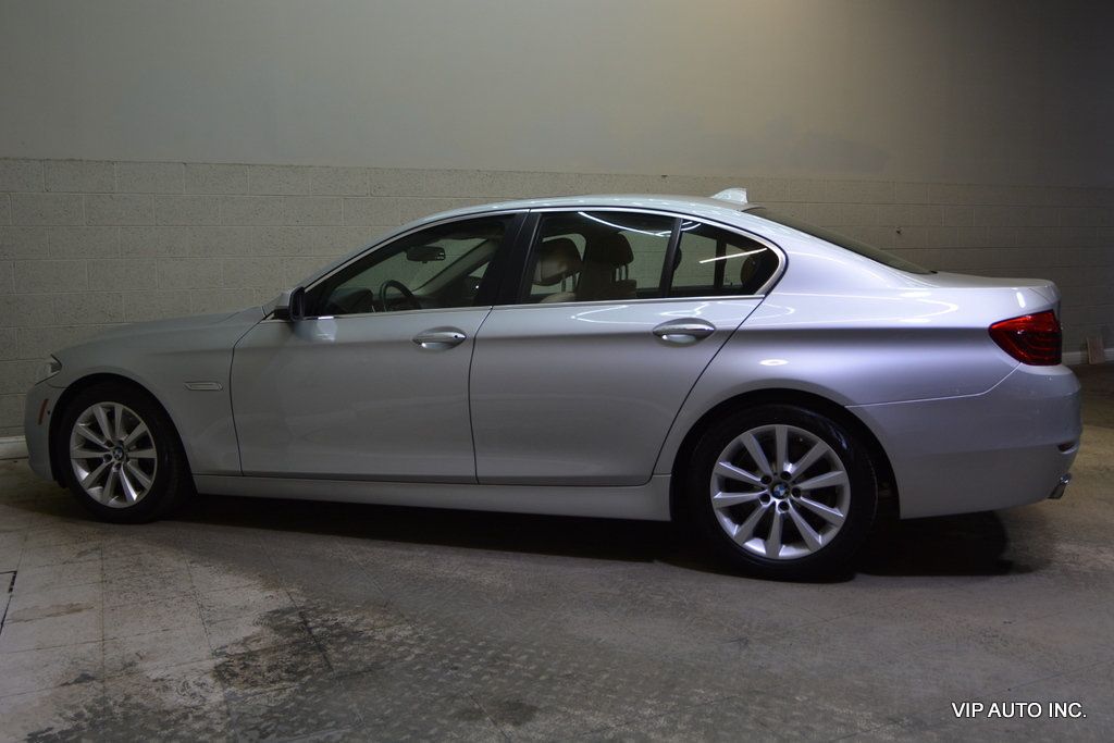 2014 BMW 5 Series 550i xDrive - 22896528 - 30