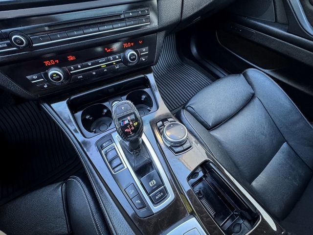 2014 BMW 5 Series 550i xDrive MSPORT Package - 23100914 - 33