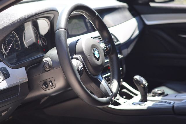 2014 BMW 5 Series M SPORT PKG, ALL WHEEL DRIVE, HK SOUND, NAVIGATION, BT, HUD!!! - 22792036 - 12
