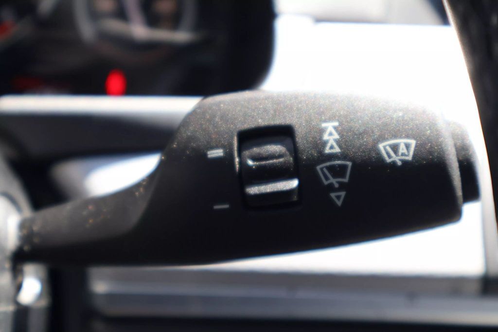 2014 BMW 5 Series M SPORT PKG, ALL WHEEL DRIVE, HK SOUND, NAVIGATION, BT, HUD!!! - 22792036 - 21