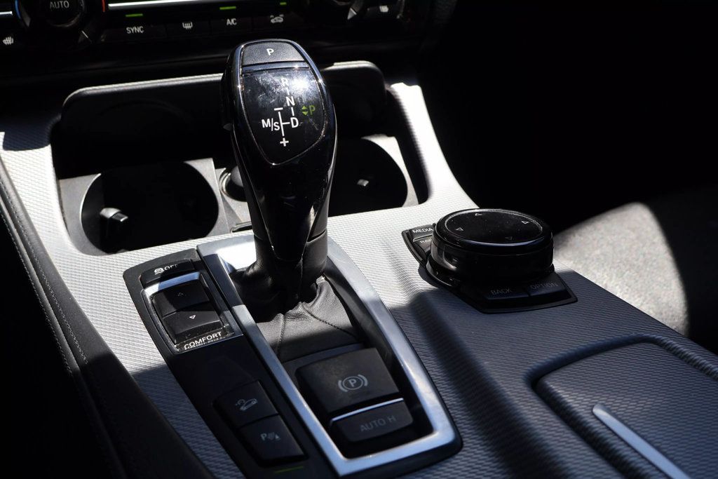 2014 BMW 5 Series M SPORT PKG, ALL WHEEL DRIVE, HK SOUND, NAVIGATION, BT, HUD!!! - 22792036 - 28