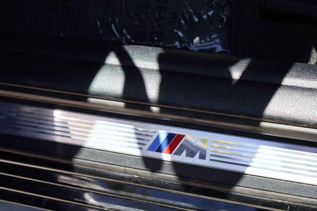 2014 BMW 5 Series M SPORT PKG, ALL WHEEL DRIVE, HK SOUND, NAVIGATION, BT, HUD!!! - 22792036 - 32