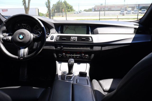 2014 BMW 5 Series M SPORT PKG, ALL WHEEL DRIVE, HK SOUND, NAVIGATION, BT, HUD!!! - 22792036 - 36