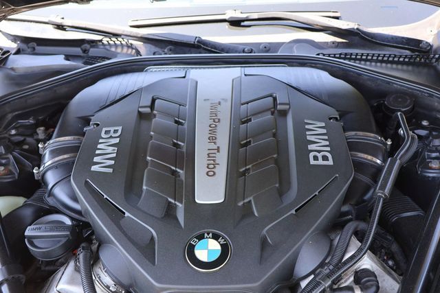 2014 BMW 5 Series M SPORT PKG, ALL WHEEL DRIVE, HK SOUND, NAVIGATION, BT, HUD!!! - 22792036 - 49