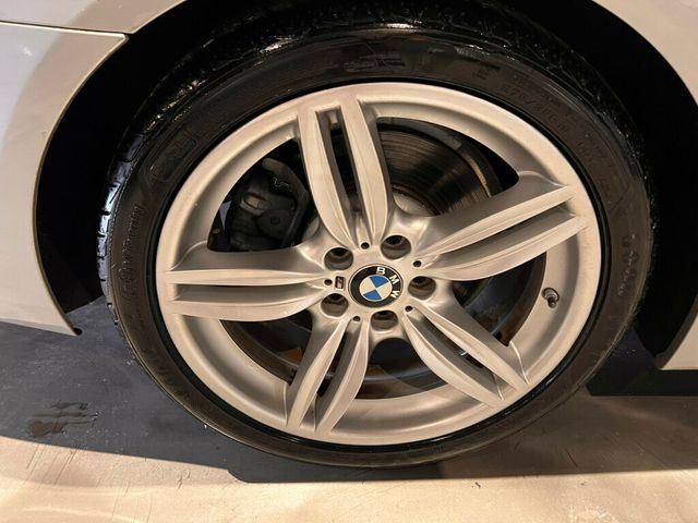 2014 BMW 5 Series V8/ExecutivePkg/LuxurySeatPkg/M SportPkg/DriveAssistPlusPkg/NAV - 22970884 - 11