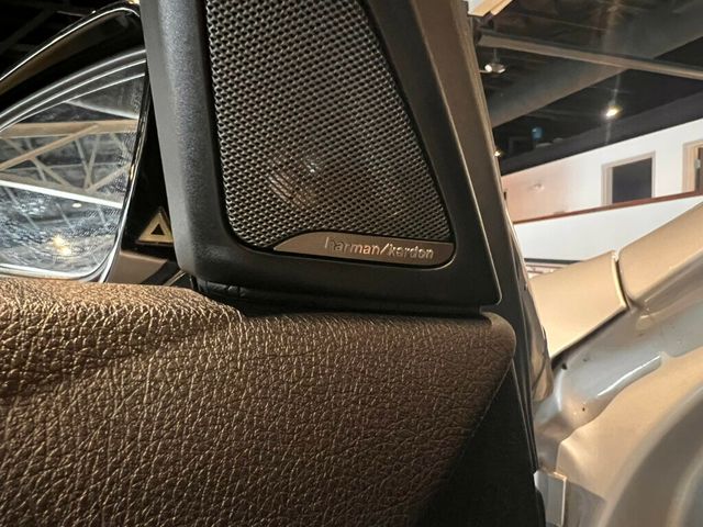 2014 BMW 5 Series V8/ExecutivePkg/LuxurySeatPkg/M SportPkg/DriveAssistPlusPkg/NAV - 22970884 - 14