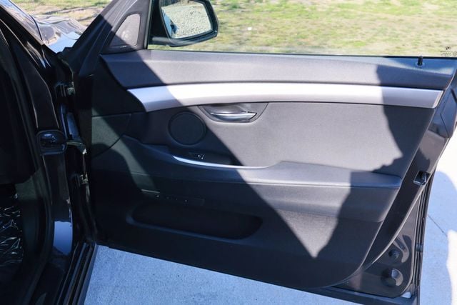 2014 BMW 5 Series Gran Turismo GRAN TURISMO, AWD, M SPORT PKG, BACKUP CAM, PANO ROOF, HEADUP DP - 22677606 - 26