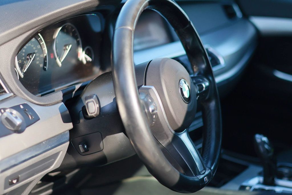 2014 BMW 5 Series Gran Turismo GRAN TURISMO, AWD, M SPORT PKG, BACKUP CAM, PANO ROOF, HEADUP DP - 22677606 - 34