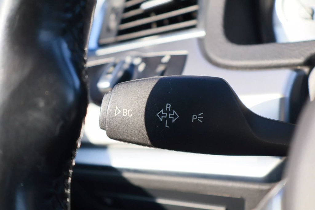 2014 BMW 5 Series Gran Turismo GRAN TURISMO, AWD, M SPORT PKG, BACKUP CAM, PANO ROOF, HEADUP DP - 22677606 - 40