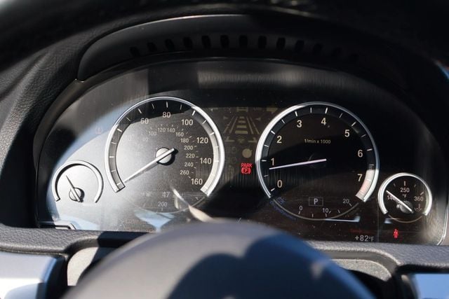 2014 BMW 5 Series Gran Turismo GRAN TURISMO, AWD, M SPORT PKG, BACKUP CAM, PANO ROOF, HEADUP DP - 22677606 - 42