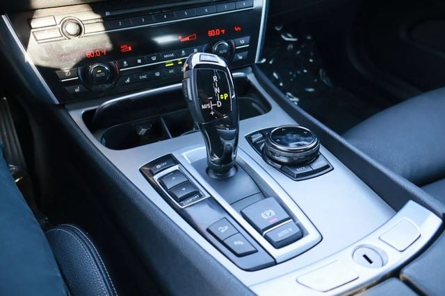 2014 BMW 5 Series Gran Turismo GRAN TURISMO, AWD, M SPORT PKG, BACKUP CAM, PANO ROOF, HEADUP DP - 22677606 - 46