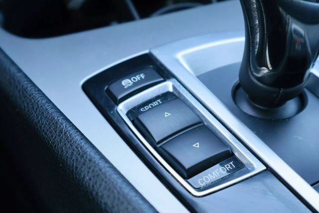 2014 BMW 5 Series Gran Turismo GRAN TURISMO, AWD, M SPORT PKG, BACKUP CAM, PANO ROOF, HEADUP DP - 22677606 - 48