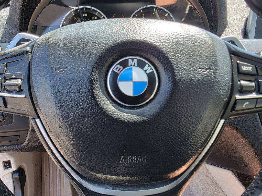 2014 BMW 6 Series 640i Gran Coupe - 22893641 - 31