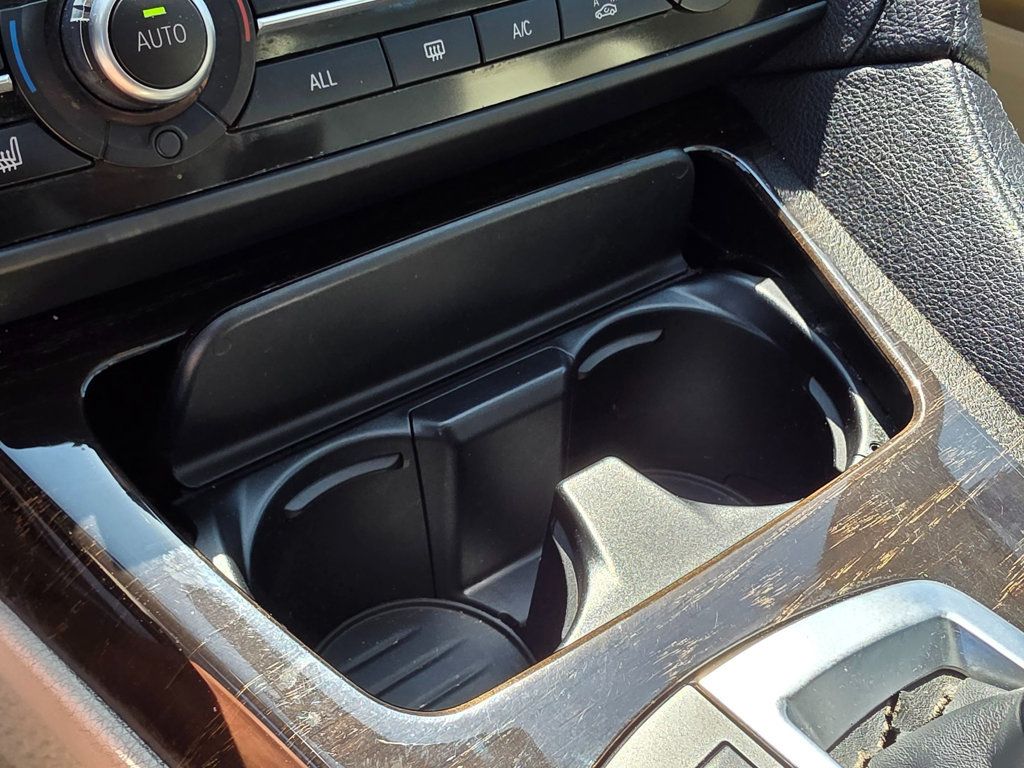 2014 BMW 6 Series 640i Gran Coupe - 22893641 - 36