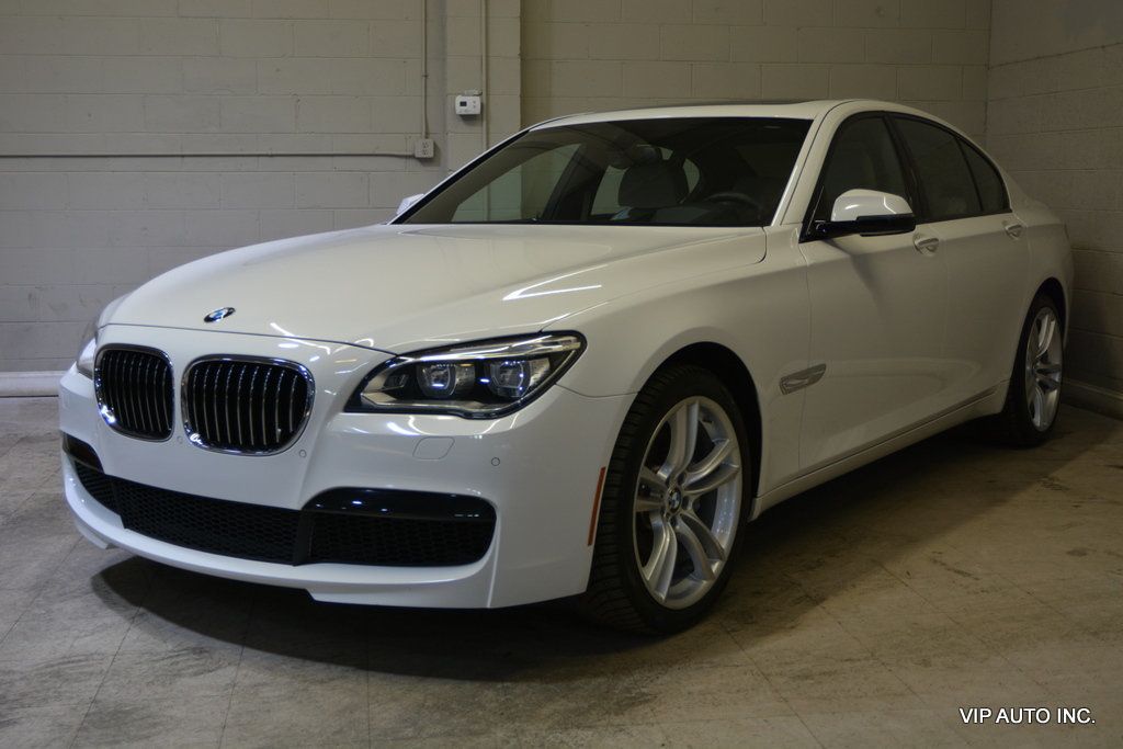 2014 BMW 7 Series 740i - 22930959 - 1