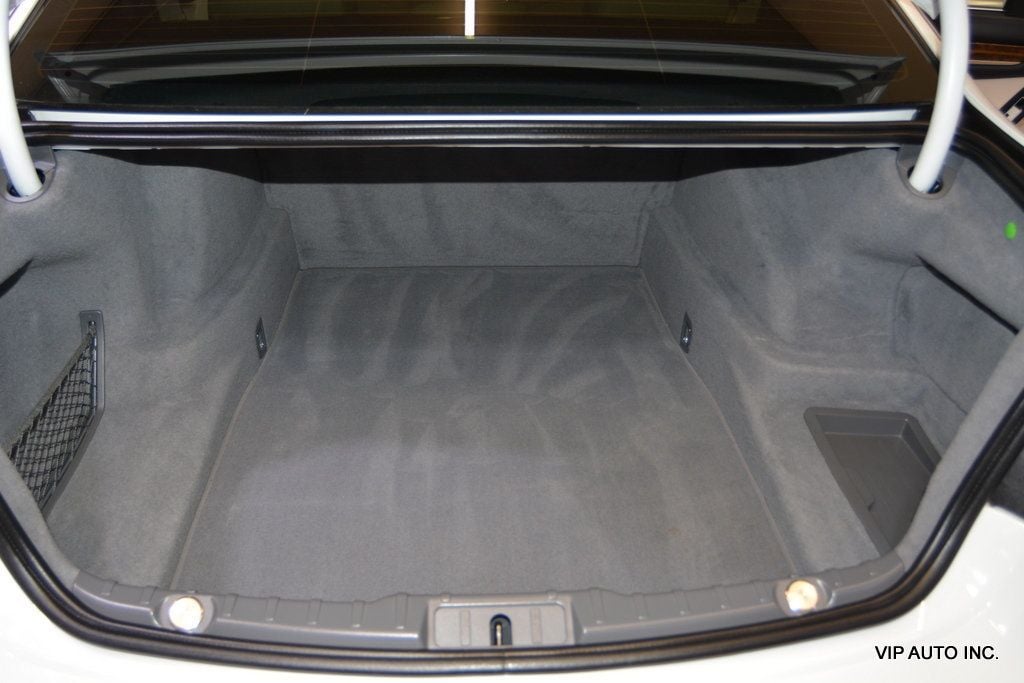 2014 BMW 7 Series 740i - 22930959 - 33