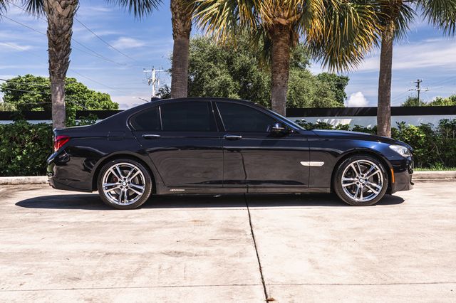 2014 BMW 7 Series 740i - 23090778 - 9