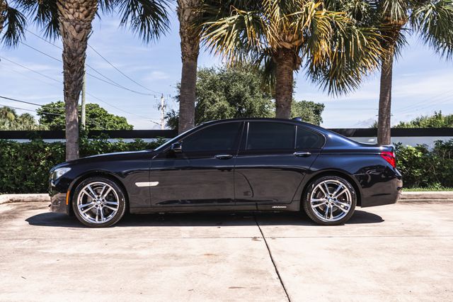 2014 BMW 7 Series 740i - 23090778 - 3