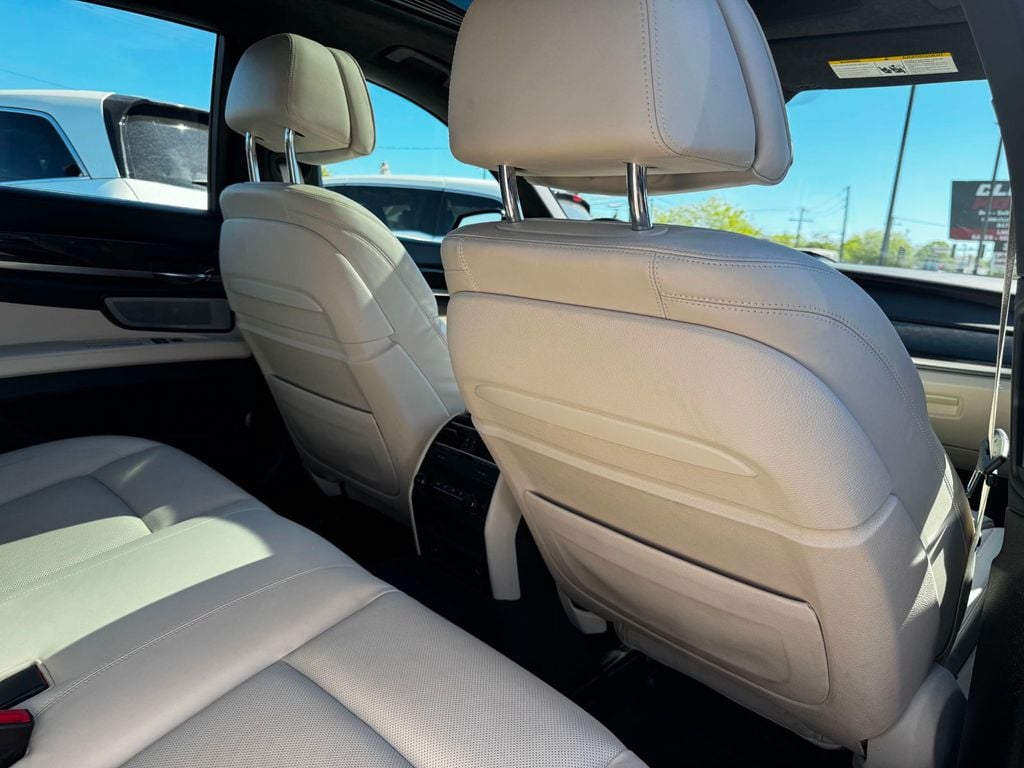 2014 BMW 7 Series 750i - 23029100 - 23
