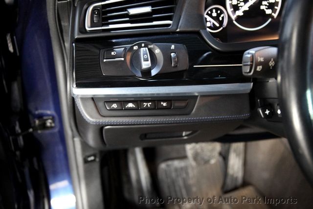 2014 BMW 7 Series 750i xDrive - 22946034 - 37