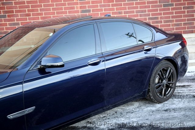 2014 BMW 7 Series 750i xDrive - 22946034 - 4