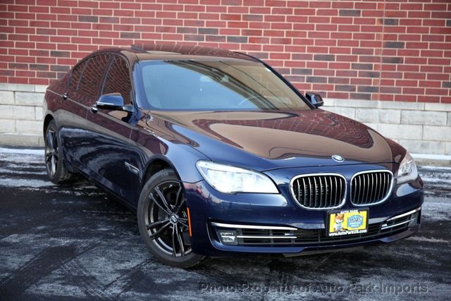 2014 BMW 7 Series 750i xDrive - 22946034 - 8
