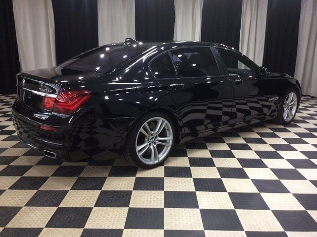 2014 BMW 7 Series 750Li - 22588913 - 6