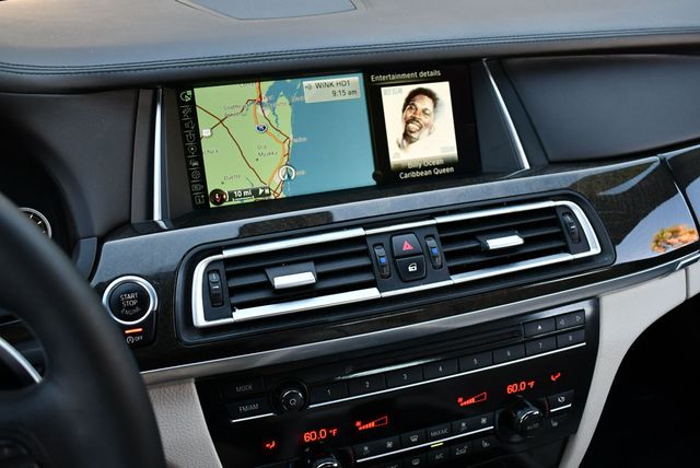 2014 BMW 7 Series 750Li RWD Sedan W/Executive, M Sport & Lighting Packages - 22946566 - 12