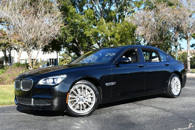 2014 BMW 7 Series 750Li RWD Sedan W/Executive, M Sport & Lighting Packages - 22946566 - 21