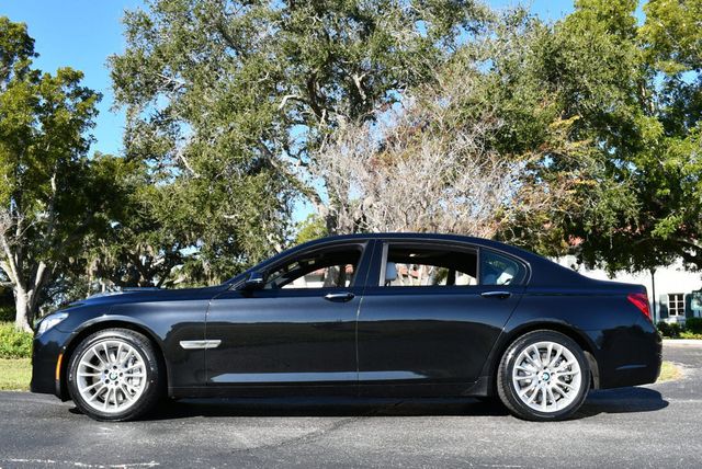2014 BMW 7 Series 750Li RWD Sedan W/Executive, M Sport & Lighting Packages - 22946566 - 25