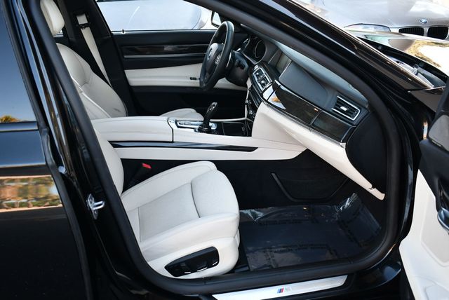 2014 BMW 7 Series 750Li RWD Sedan W/Executive, M Sport & Lighting Packages - 22946566 - 38