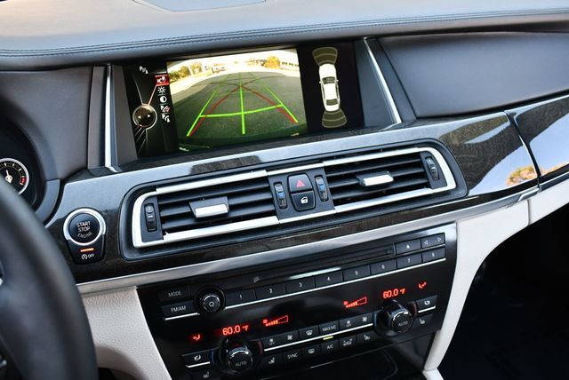 2014 BMW 7 Series 750Li RWD Sedan W/Executive, M Sport & Lighting Packages - 22946566 - 45