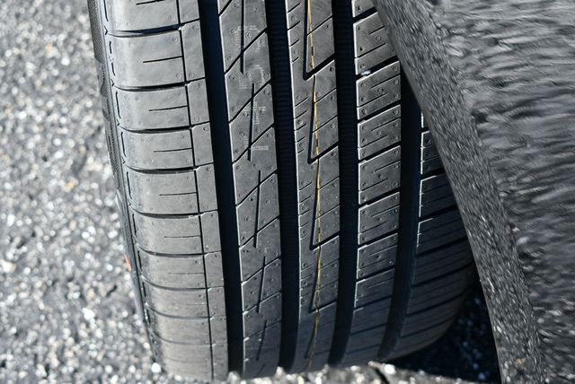 2014 BMW 7 Series 750Li RWD Sedan W/Executive, M Sport & Lighting Packages - 22946566 - 52