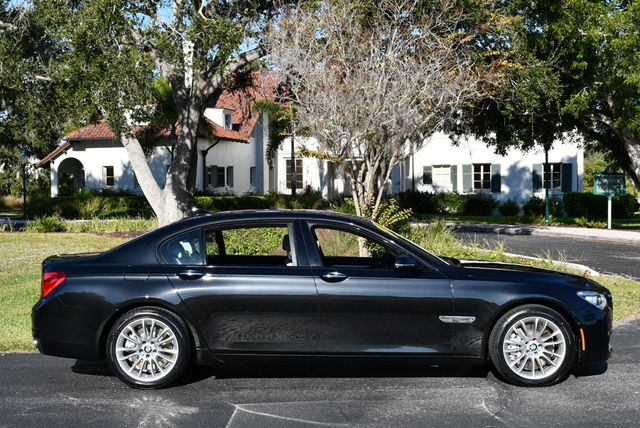 2014 BMW 7 Series 750Li RWD Sedan W/Executive, M Sport & Lighting Packages - 22946566 - 6