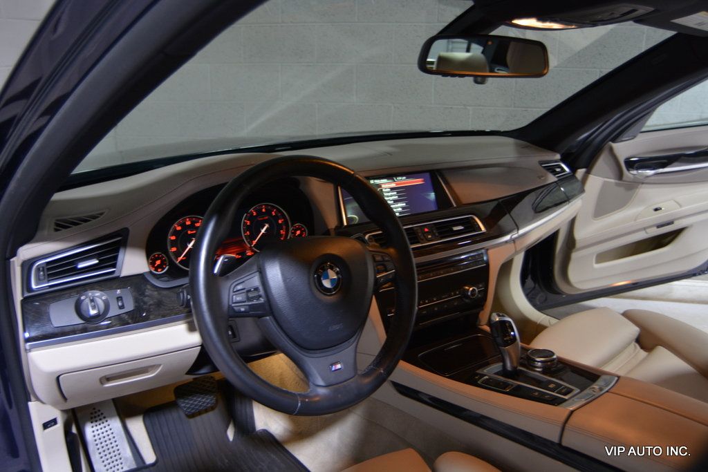 2014 BMW 7 Series 750Li xDrive - 22917782 - 10