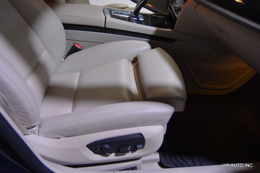 2014 BMW 7 Series 750Li xDrive - 22917782 - 17