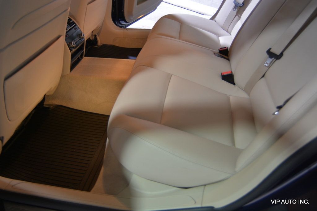 2014 BMW 7 Series 750Li xDrive - 22917782 - 26