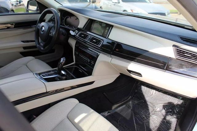 2014 BMW 7 Series 760Li - 22532208 - 23